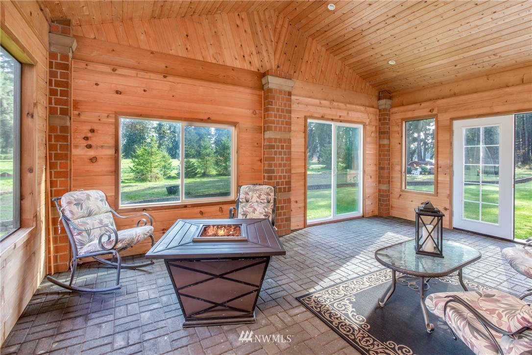 11310 Harris Road Southeast Yelm, WA 98597 - Photo 20 of 25 Gallery Image 20