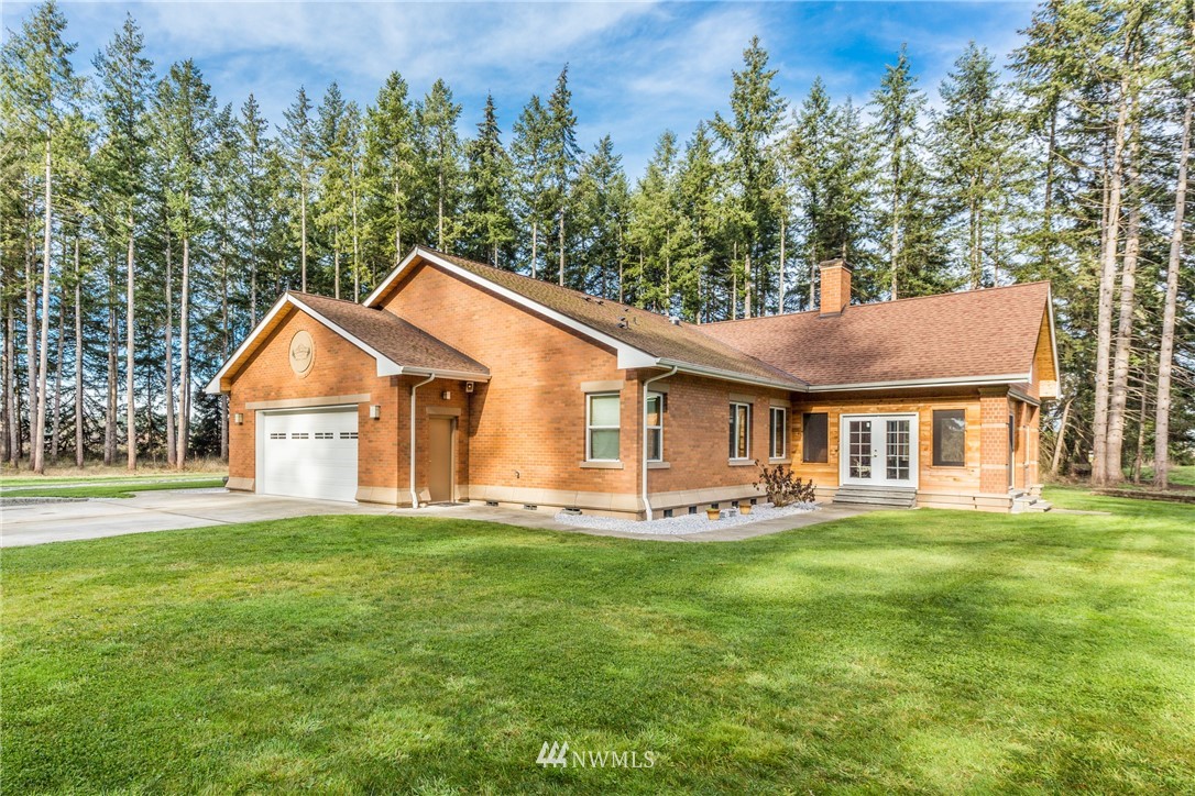 11310 Harris Road Southeast Yelm, WA 98597 - Photo 3 of 25 Gallery Image 3