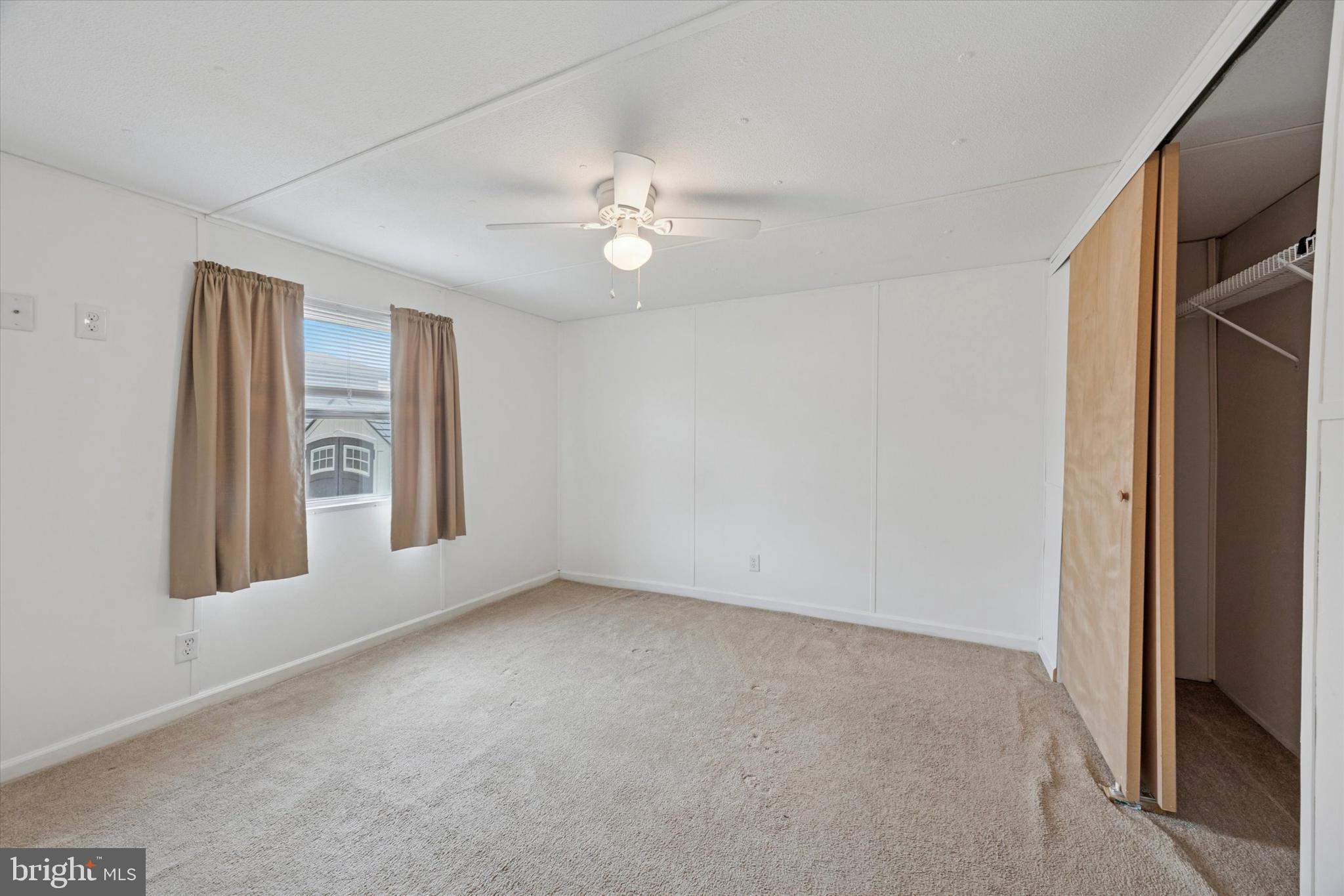 20 Winterset Road Wilmington, DE 19810 - Photo 11 of 14 a view of an empty room with a window