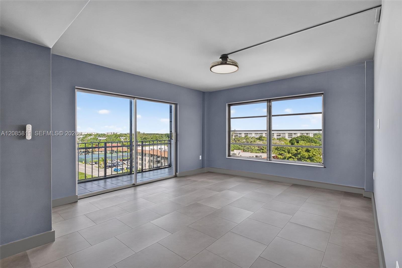 4174 Inverrary Drive, Unit 815 Lauderhill, FL 33319 - Photo 1 of 45 Gallery Image 1