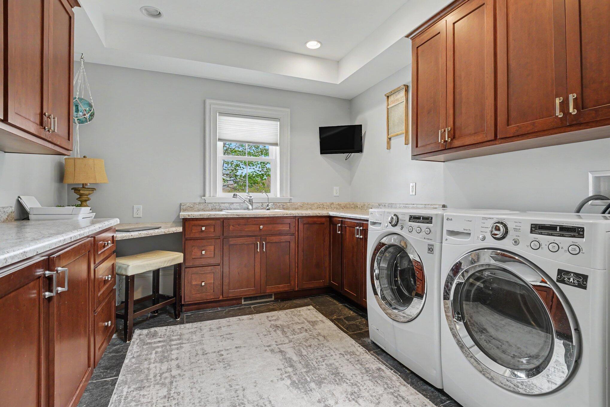 67814 Balk Road Sturgis, MI 49091 - Photo 17 of 42 Laundry
