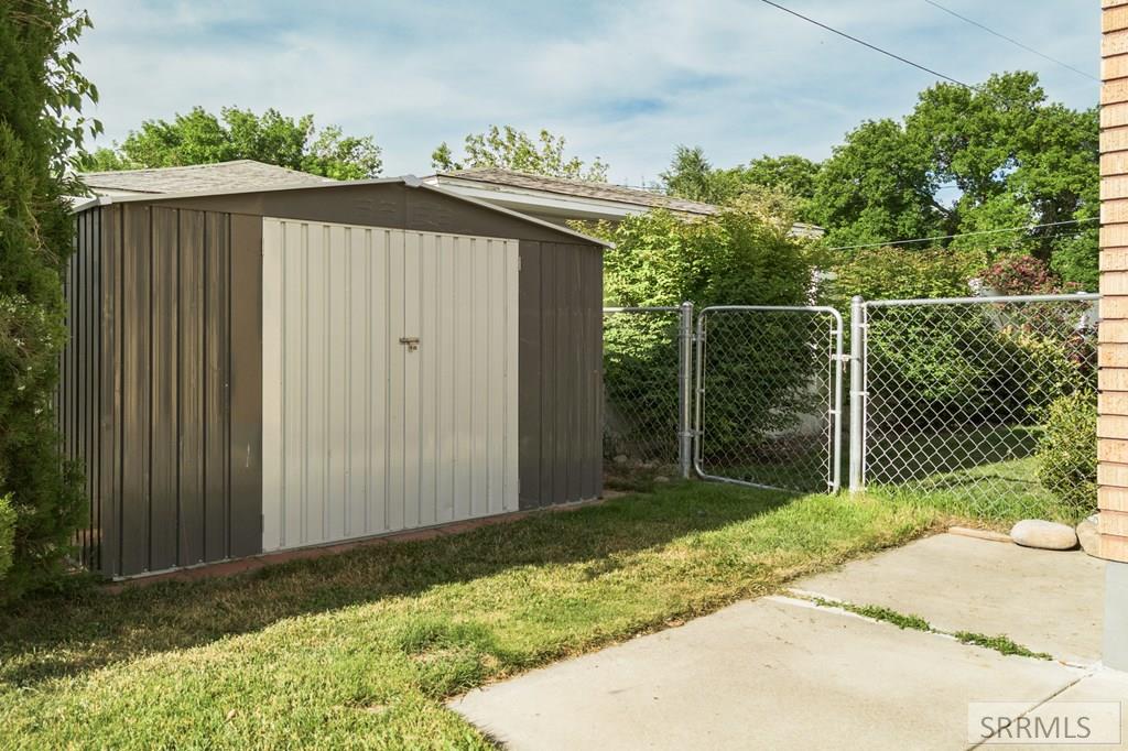 495 Packard Avenue Pocatello, ID 83201 - Photo 43 of 47