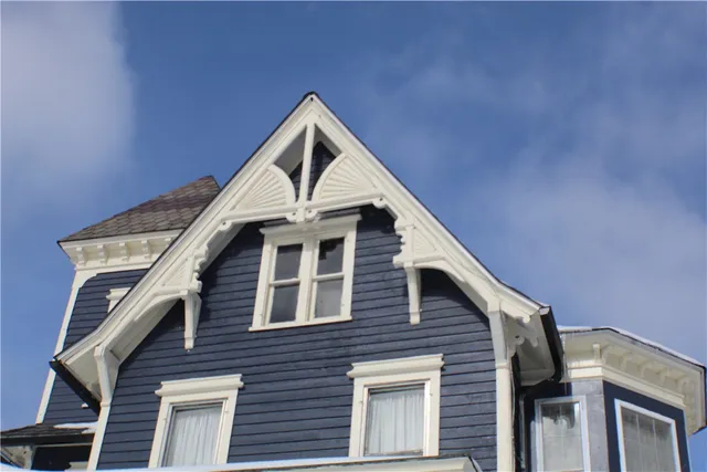 $829,000 | 144 Pete Hendricks Road, Middlefield, NY 13326