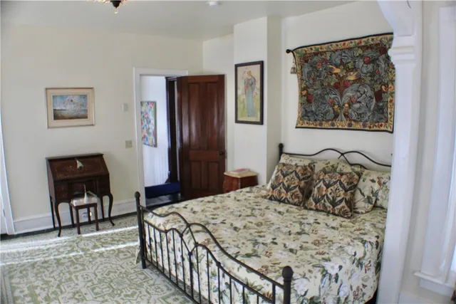 $829,000 | 144 Pete Hendricks Road, Middlefield, NY 13326