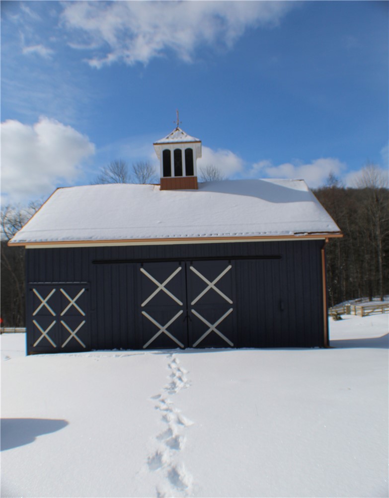 144 Pete Hendricks Road Middlefield, NY 13326 - Photo 4 of 47