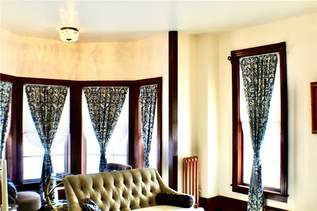 $829,000 | 144 Pete Hendricks Road, Middlefield, NY 13326