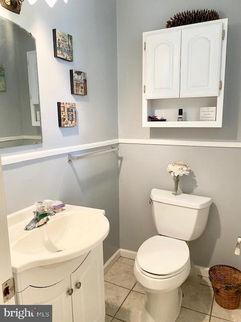 166 Edison Furlong Road Doylestown, PA 18901 - Photo 14 of 66 Powder room right next to the front door