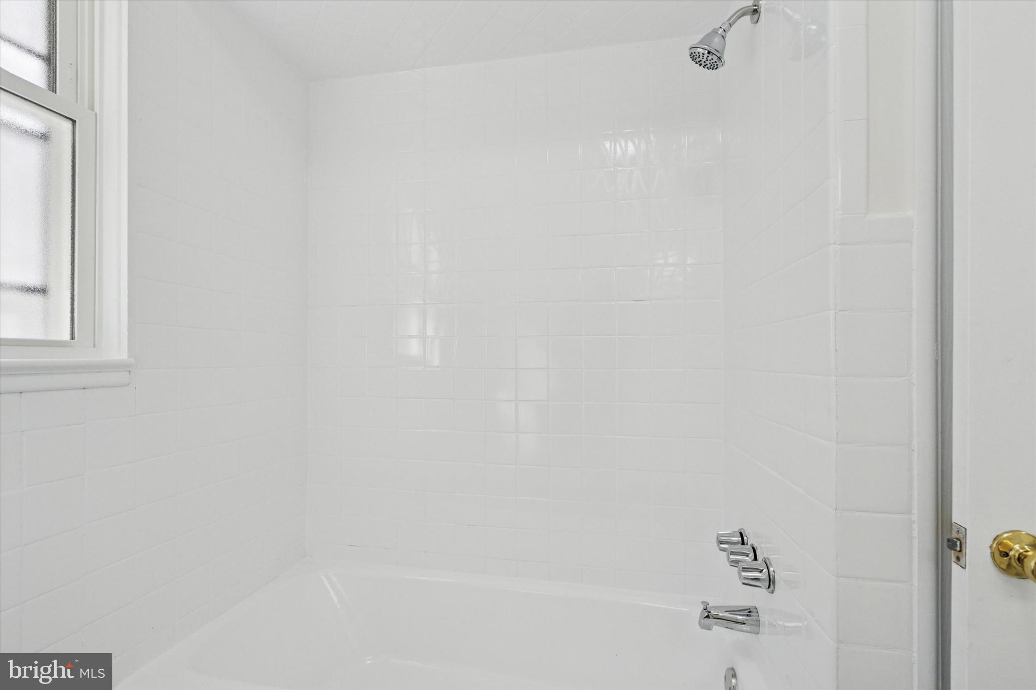 260 Weber Avenue Ewing, NJ 08638 - Photo 16 of 25 a close up of a bathtub