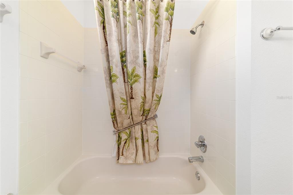 8404 Southwest 82nd Circle Ocala, FL 34481 - Photo 45 of 58 a bathroom with a bathtub