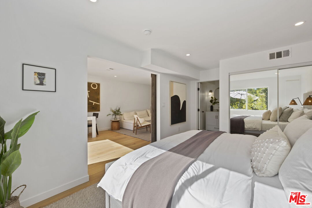 431 Montana Circle Ojai, CA 93023 - Photo 40 of 73 a bedroom with a bed and a couch