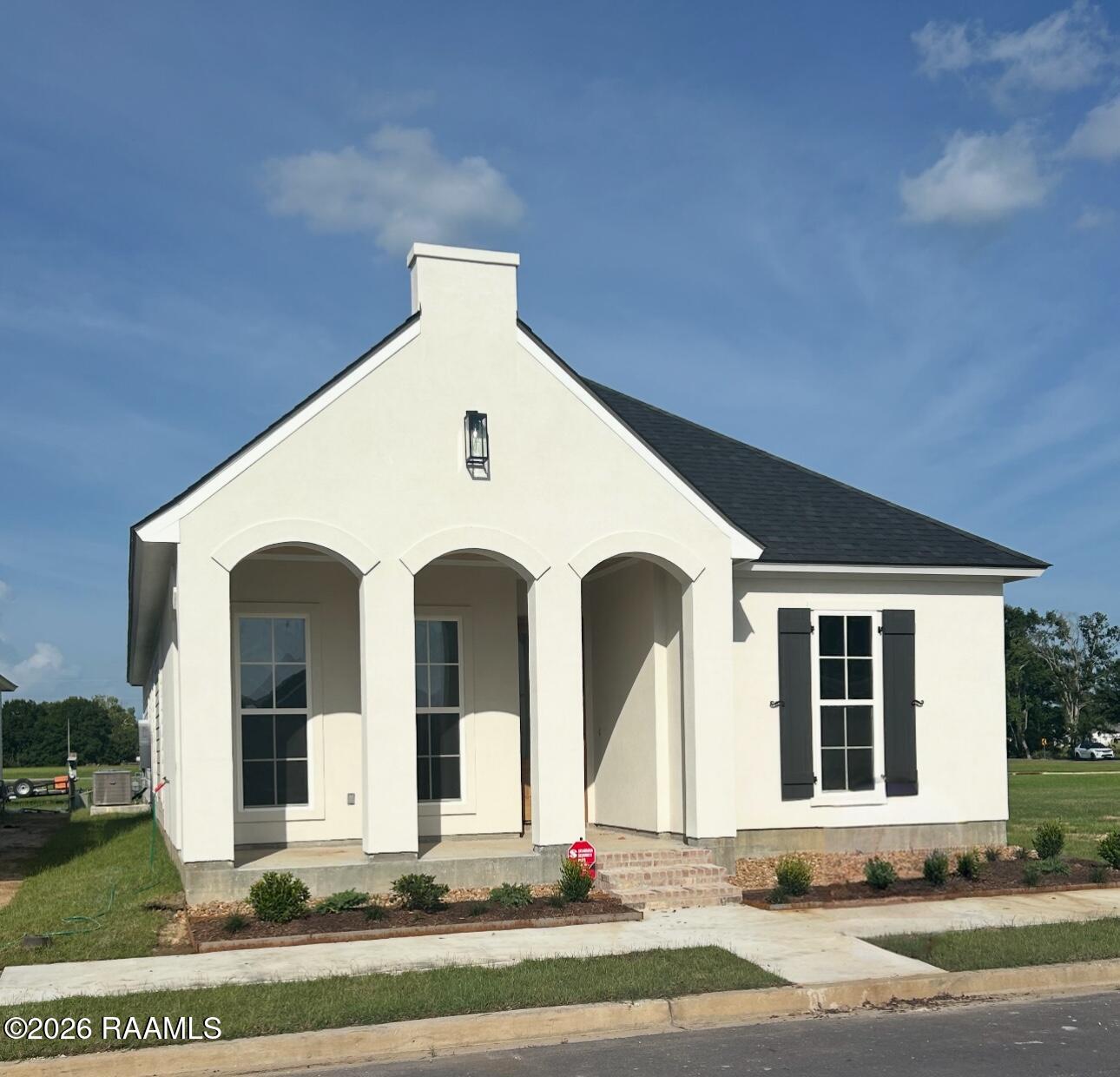 211 Keystone Street Scott, LA 70583 - Photo 2 of 13 Front of home