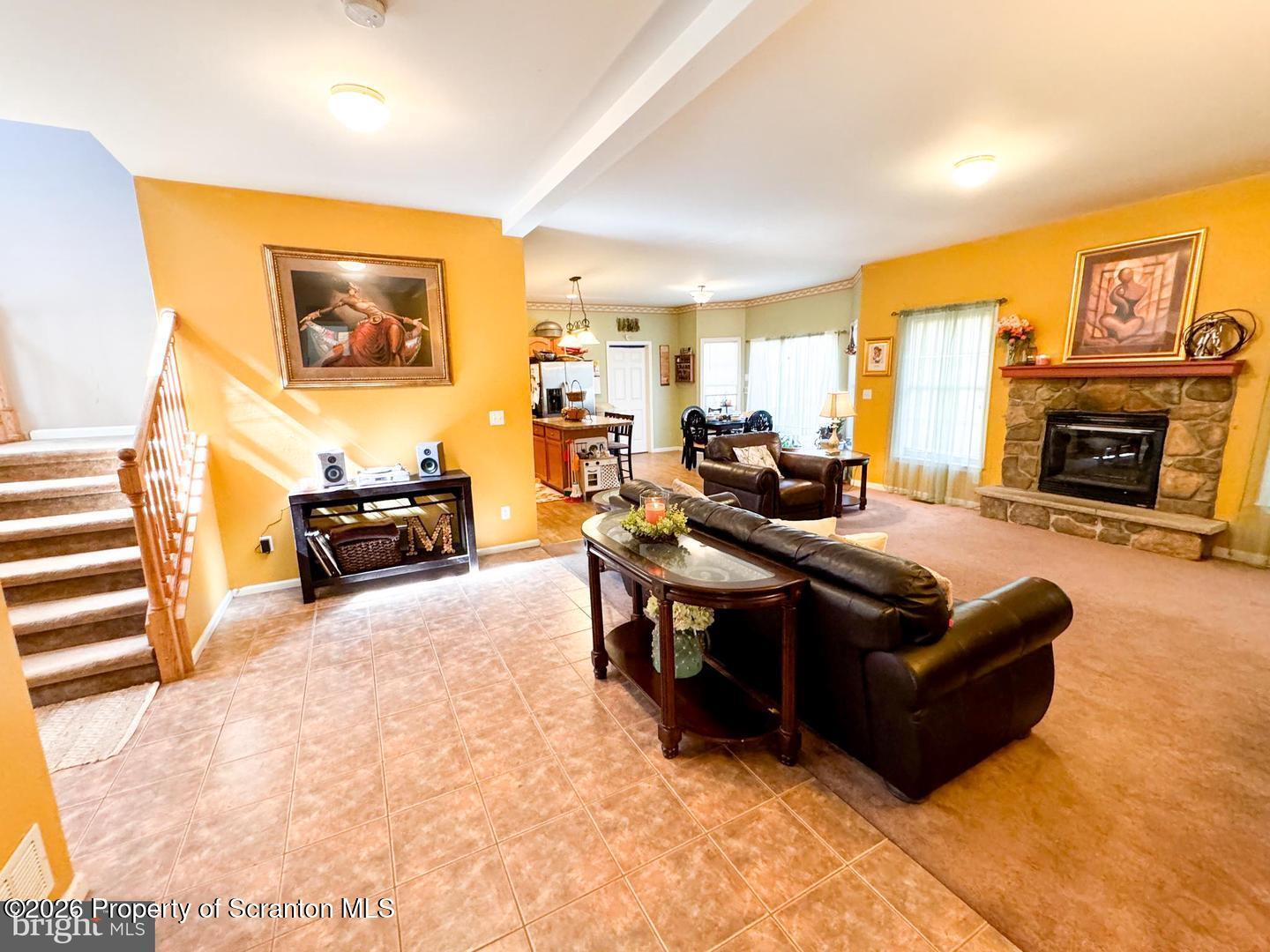 145 Oak Ridge Drive Milford, PA 18337 - Photo 10 of 33 Living room