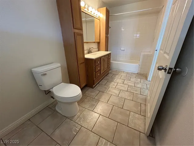 $1,995 | 113 Cedar Street, Henderson, NV 89015