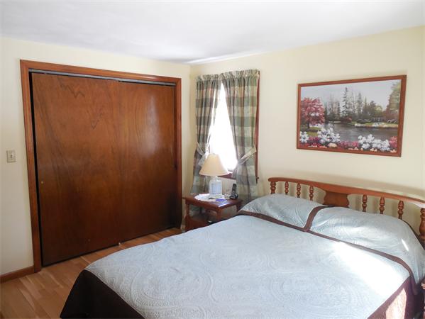 51 King Road Charlton, MA 01507 - Photo 10 of 18 Gallery Image 10