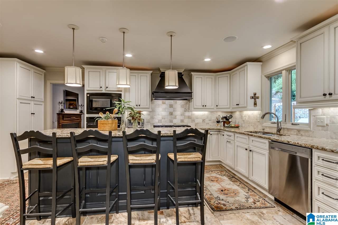 3649 Brookwood Road Birmingham, AL 35223 - Photo 26 of 47
