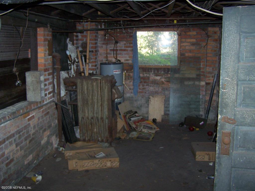 3562 Riverside Avenue Jacksonville, FL 32205 - Photo 9 of 11 basement