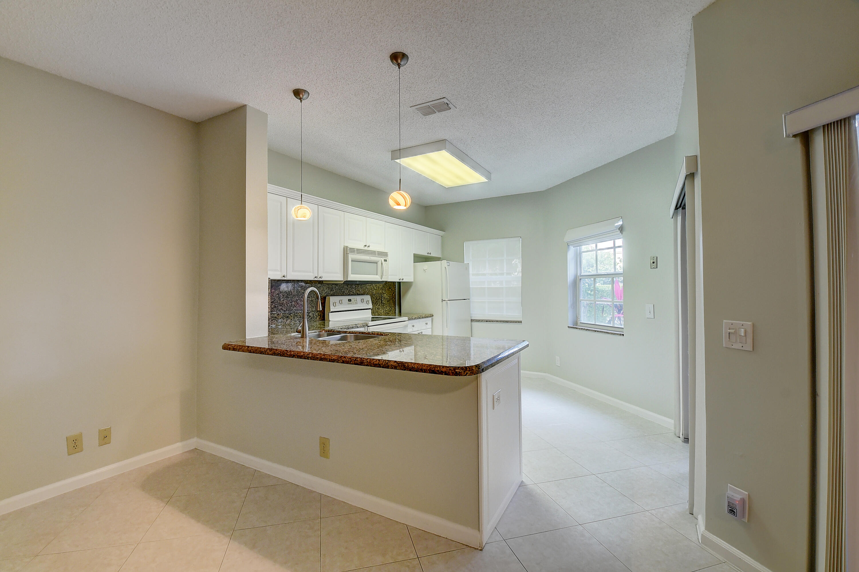 6672 Via Regina Boca Raton, FL 33433 - Photo 1 of 43 3 (6)