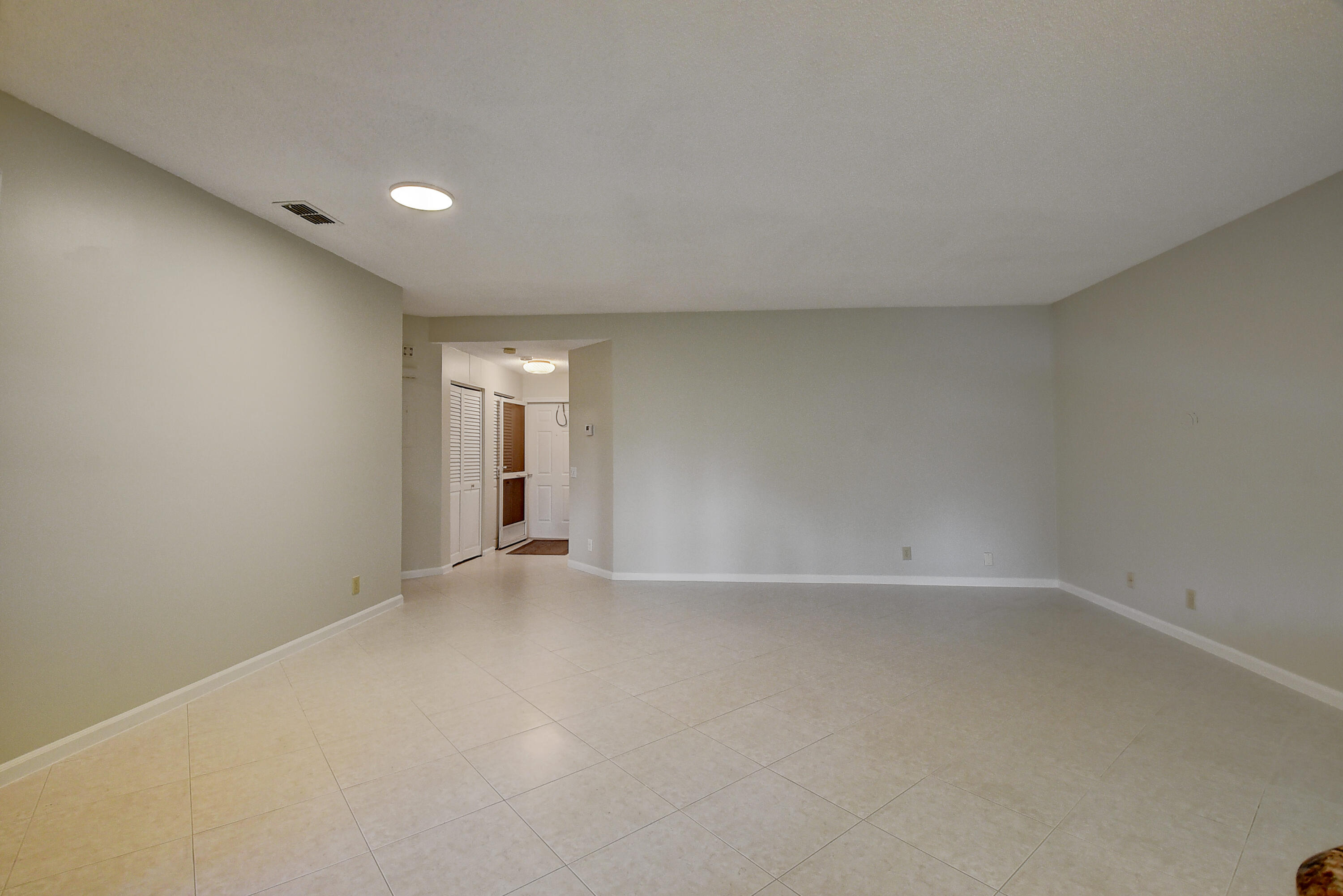 6672 Via Regina Boca Raton, FL 33433 - Photo 4 of 43 3 (4)