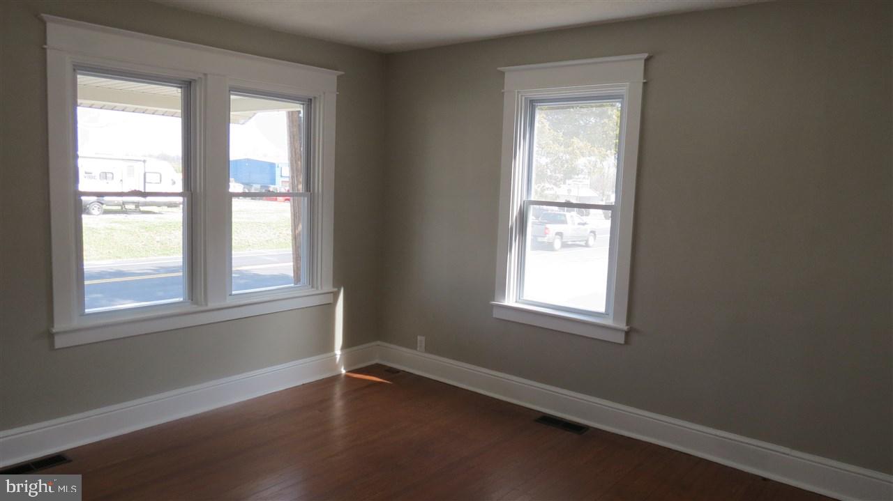 4810 Carlisle Road Dover, PA 17315 - Photo 5 of 26 Gallery Image 5