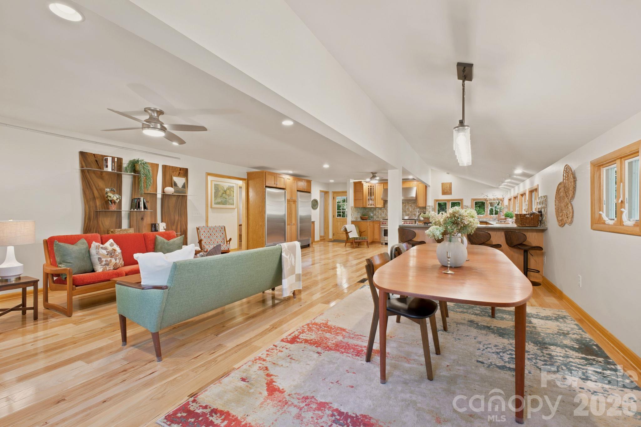 2711 Rabbit Hop Road Spruce Pine, NC 28777 - Photo 19 of 47 Gallery Image 19
