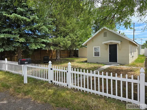 $219,000 | 740 Northeast Main Street, Blackfoot, ID 83221