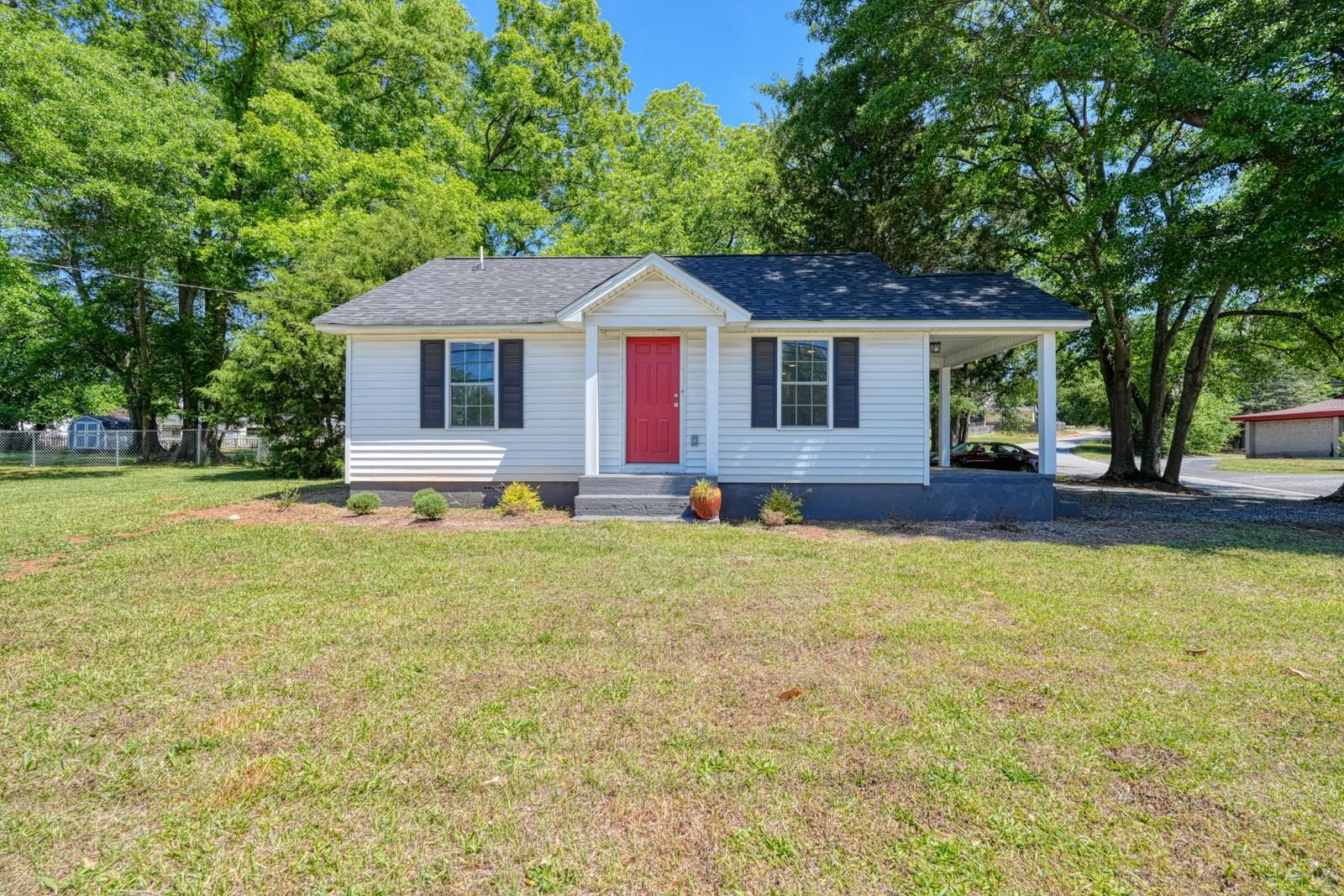 84 North Main Street Inman, SC 29349 - Photo 1 of 28 Gallery Image 1