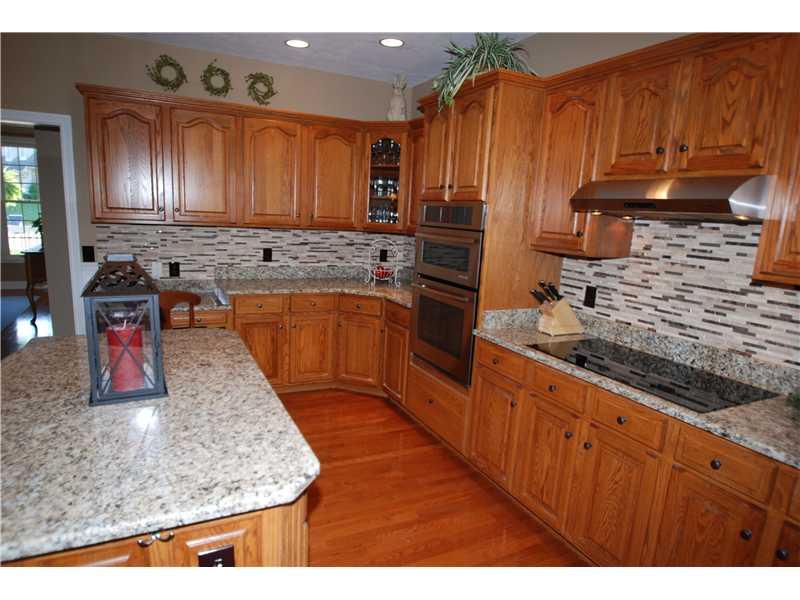 10258 Springstone Road McCordsville, IN 46055 - Photo 6 of 24