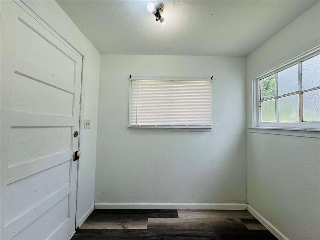 4393 Old Dallas Road Elm Mott, TX 76640 - Photo 11 of 19