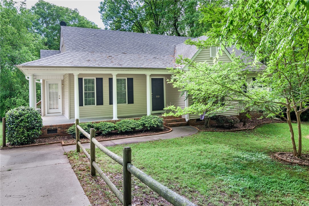 103 Nettles Road Clemson, SC 29631 - Photo 2 of 24 Gallery Image 2