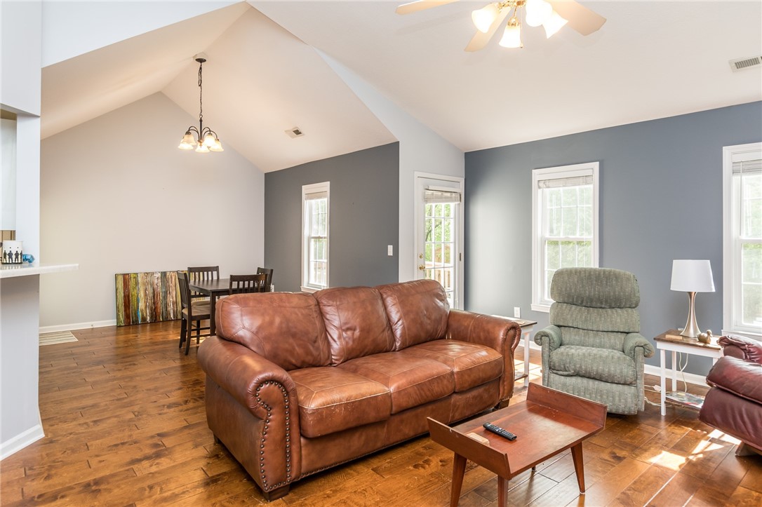103 Nettles Road Clemson, SC 29631 - Photo 3 of 24 Gallery Image 3