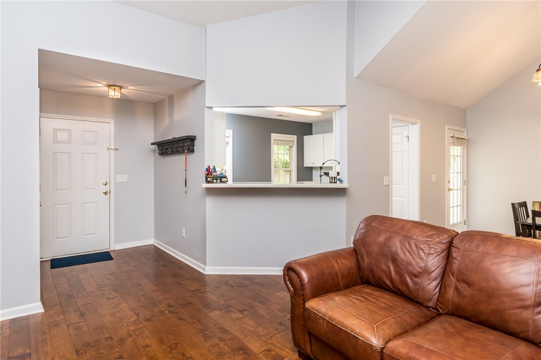 103 Nettles Road Clemson, SC 29631 - Photo 4 of 24 Gallery Image 4