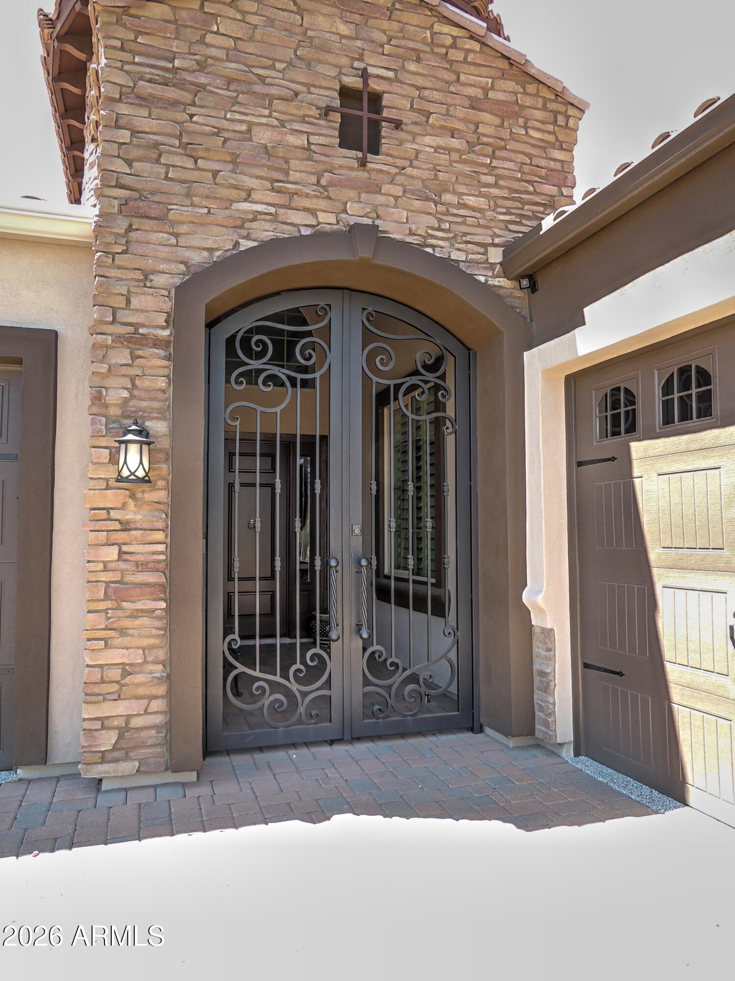 229 East Powell Way Chandler, AZ 85249 - Photo 5 of 32