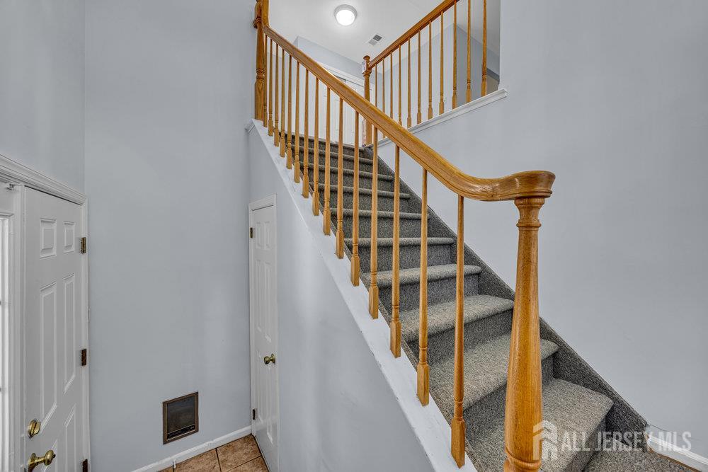604 Woodhaven Drive Edison, NJ 08817 - Photo 28 of 38 a view of entryway