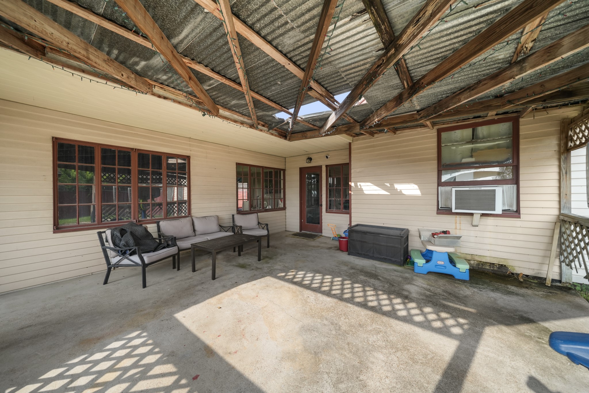 2618 Violet Street Pasadena, TX 77503 - Photo 13 of 17