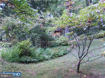 1001 Davis Road Ambler, PA 19002 - Photo 6 of 8 Gallery Image 6