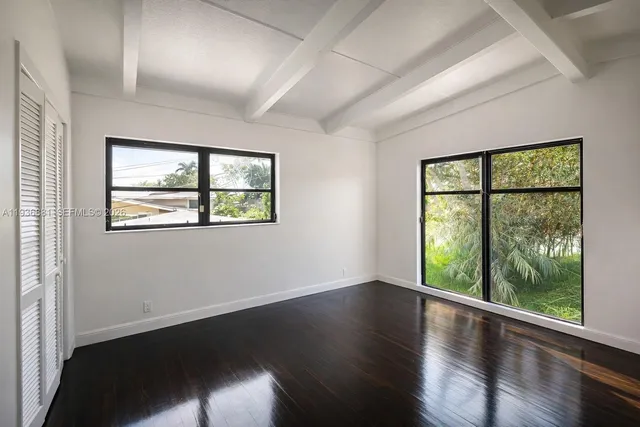 $999,000 | 2413 Nassau Lane, Fort Lauderdale, FL 33312