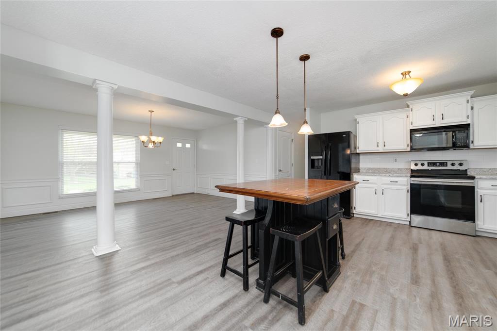 212 Universal Drive St. Peters, MO 63376 - Photo 6 of 17