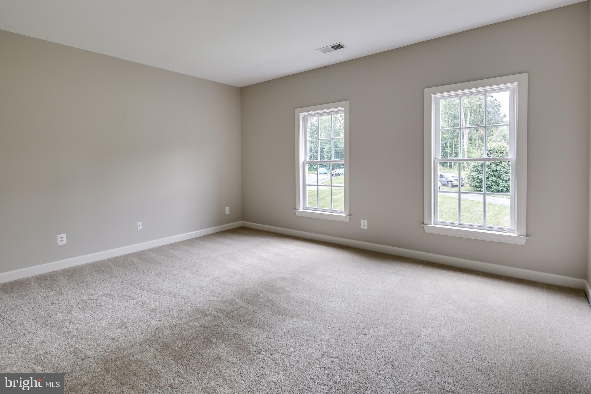 14353 Howard Road Dayton, MD 21036 - Photo 18 of 30 2nd Bedroom with bath