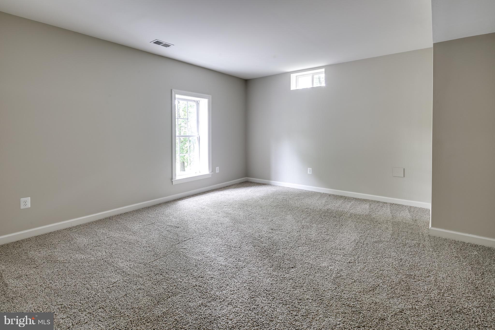 14353 Howard Road Dayton, MD 21036 - Photo 23 of 30 5th Bedroom with Bath