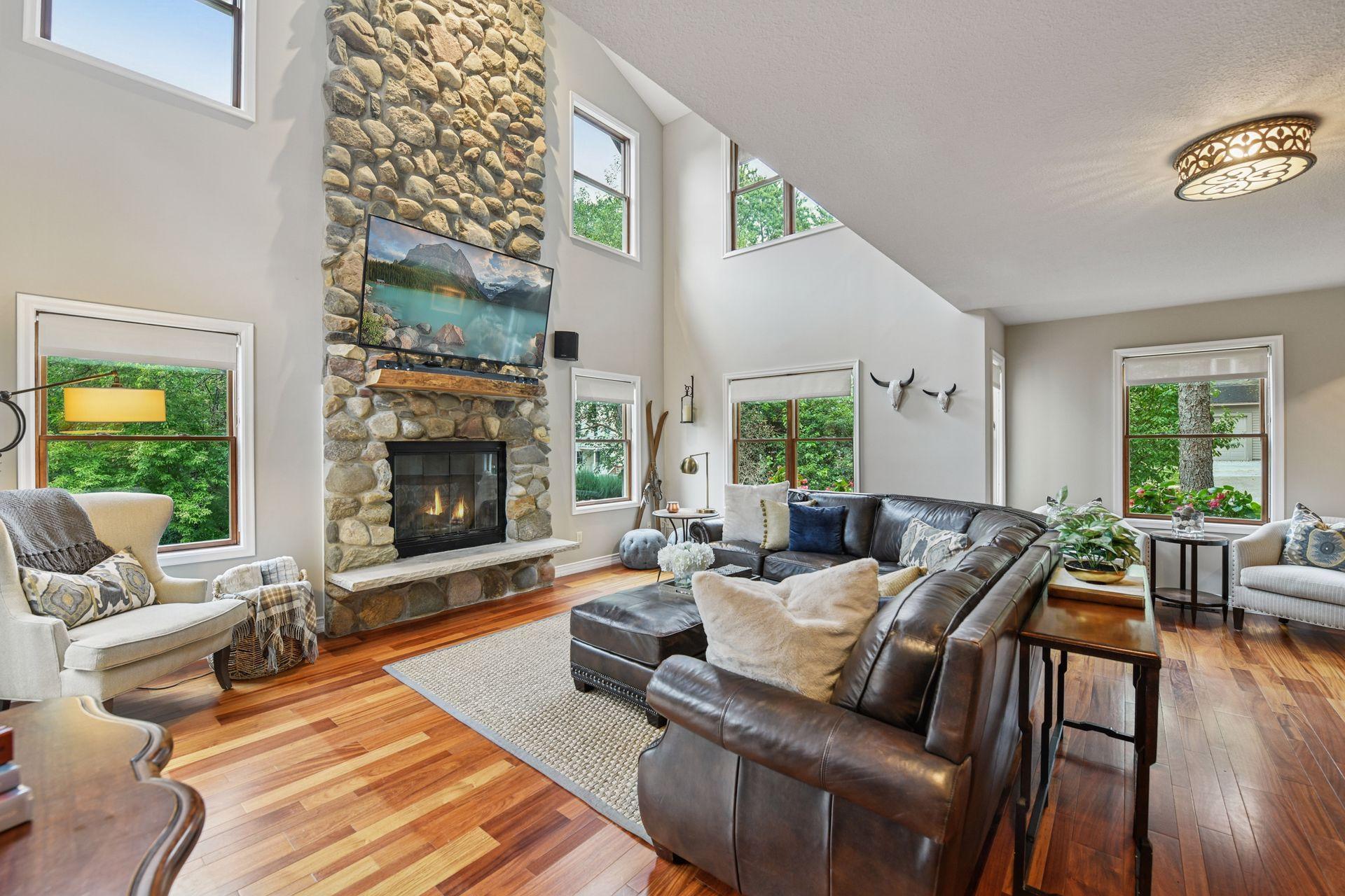 126 Courtland Street Excelsior, MN 55331 - Photo 4 of 49