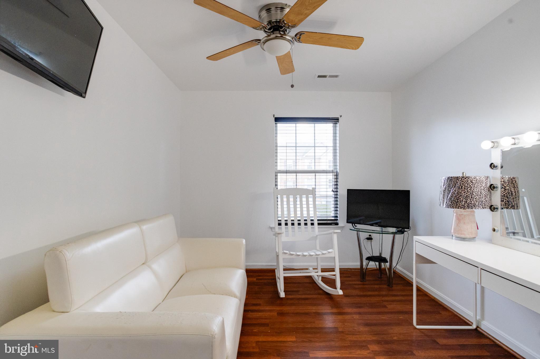 2006 Ripley Point Court Odenton, MD 21113 - Photo 26 of 51 Bedroom 3