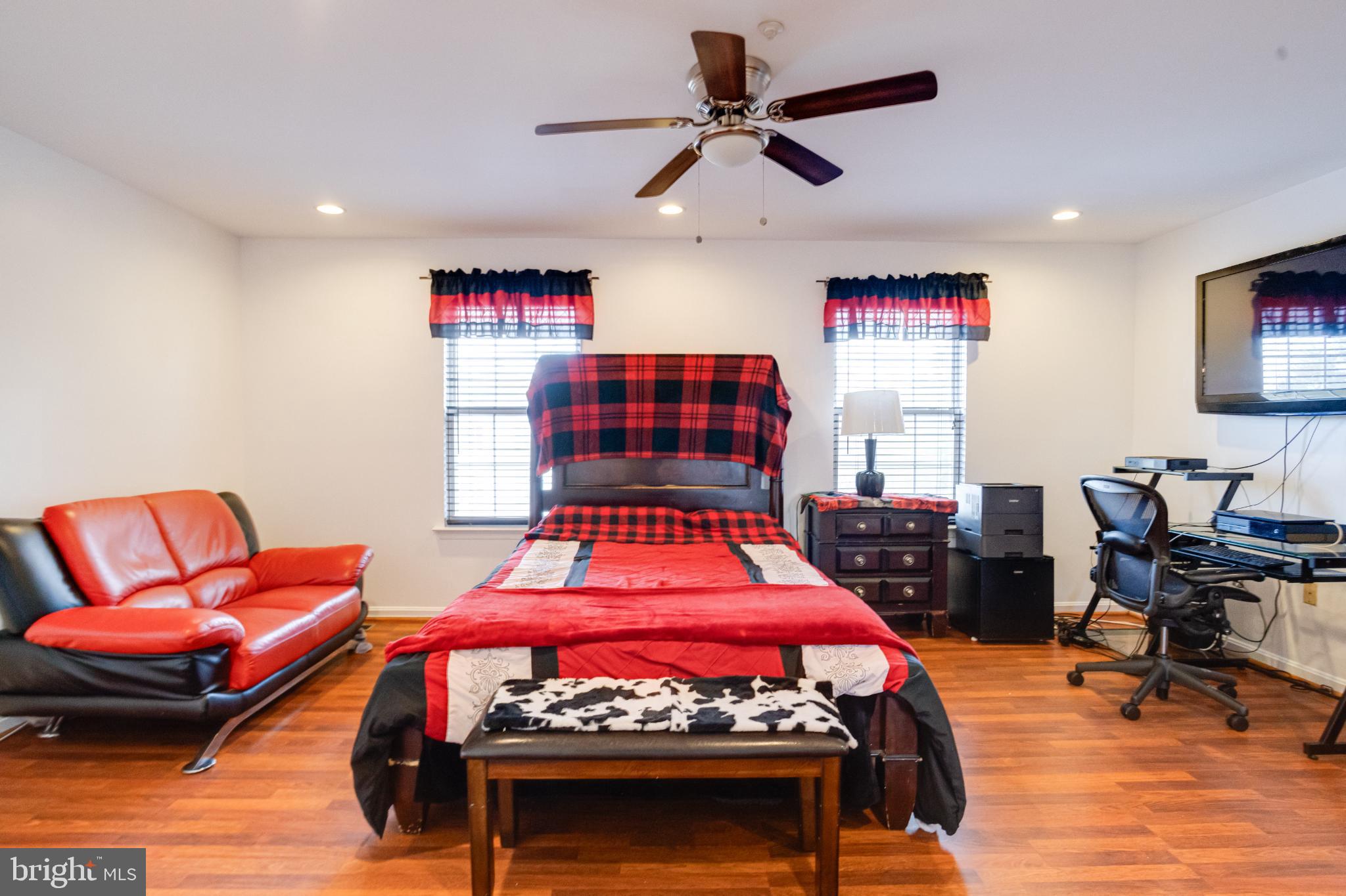 2006 Ripley Point Court Odenton, MD 21113 - Photo 31 of 51 Primary Bedroom