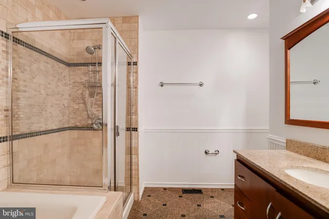 $385,000 | 2006 Ripley Point Court, Odenton, MD 21113