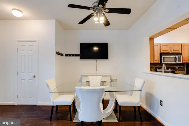 $385,000 | 2006 Ripley Point Court, Odenton, MD 21113