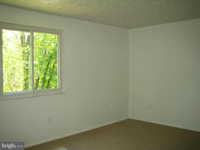 3217 Napper Road Alexandria, VA 22306 - Photo 11 of 28 Bedroom