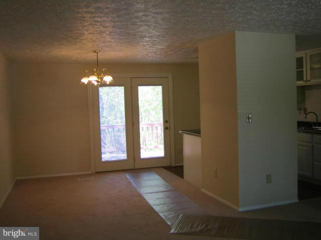 3217 Napper Road Alexandria, VA 22306 - Photo 4 of 28 Dining Room