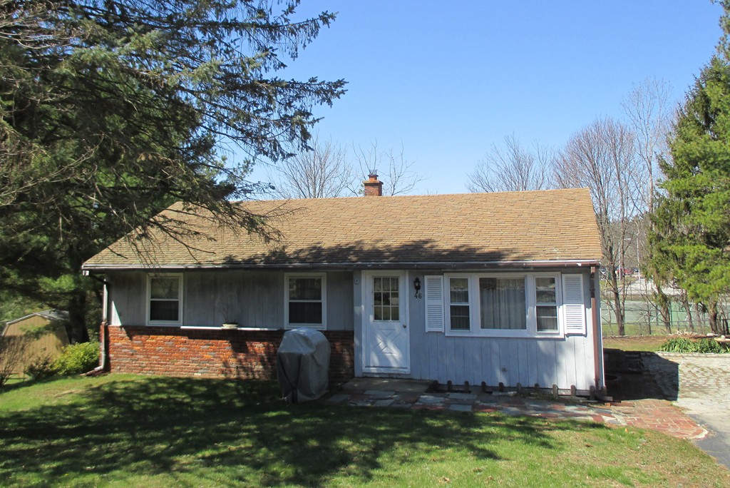 46 Roberta Road Blackstone, MA 01504 - Photo 1 of 30 Gallery Image 1