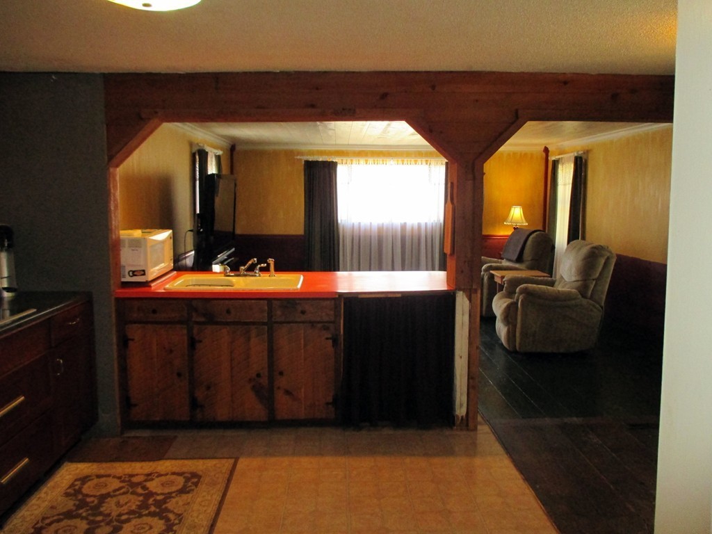 46 Roberta Road Blackstone, MA 01504 - Photo 11 of 30 Gallery Image 11