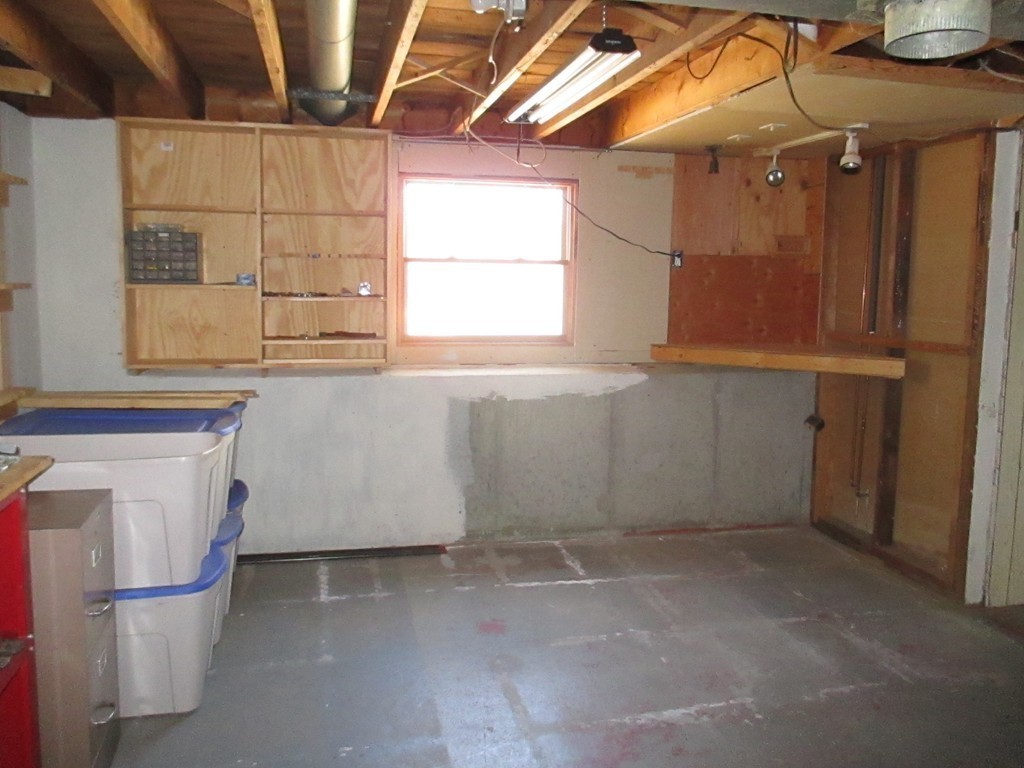46 Roberta Road Blackstone, MA 01504 - Photo 24 of 30 Gallery Image 24