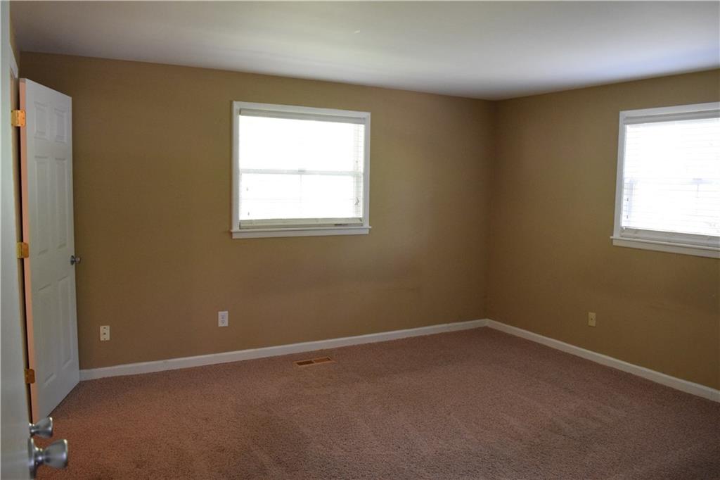 1722 Shawnee Road Indianapolis, IN 46260 - Photo 14 of 17 Gallery Image 14